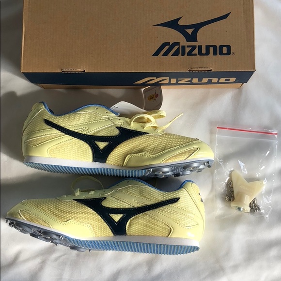 NIB Women’s Mizuno Tempo Track Shoes - 9.5 - Picture 3 of 6